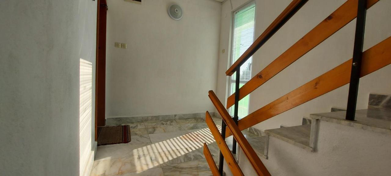 Guest House Nikolovi Lozenets Exterior foto